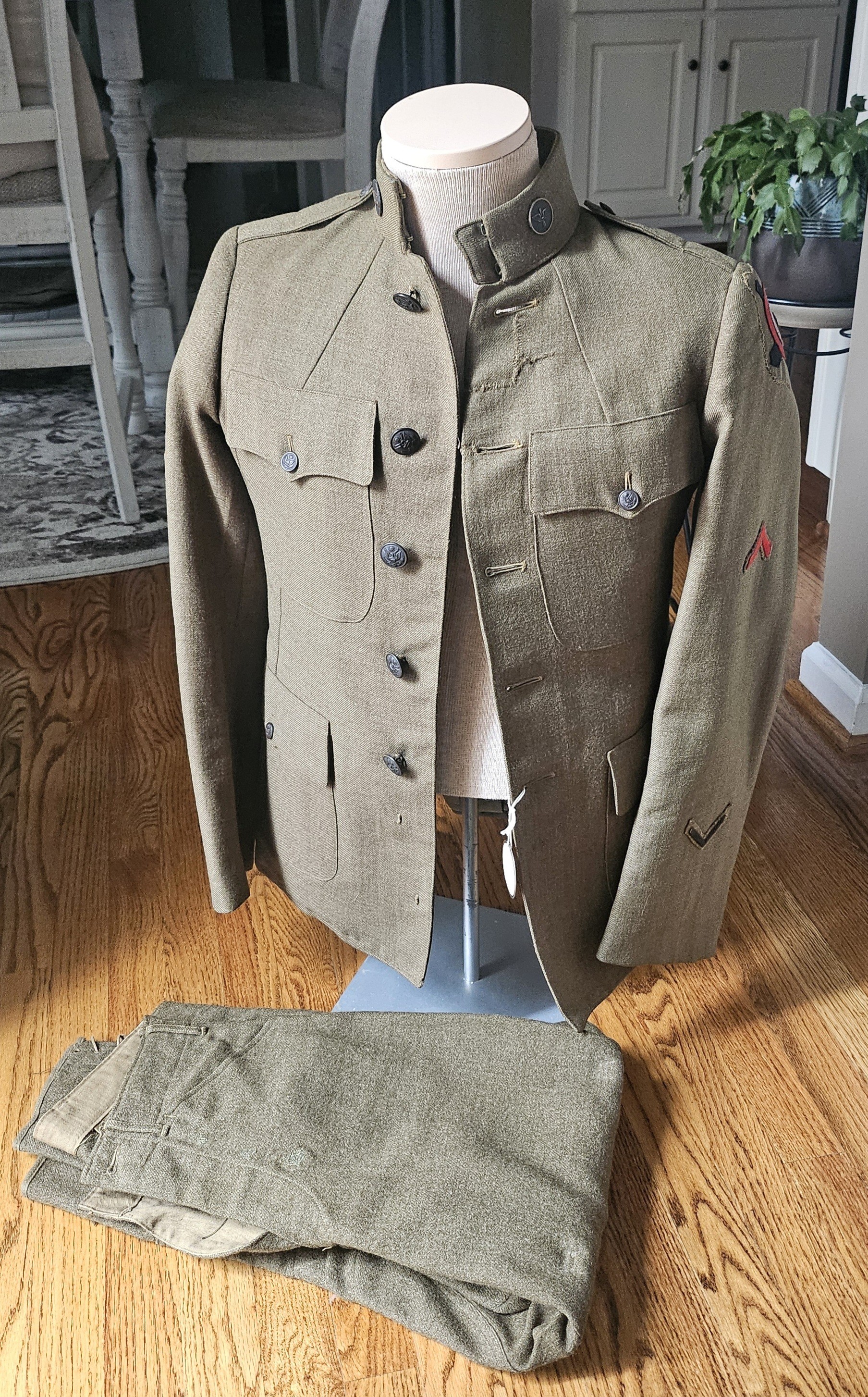 Click here to see the details of this item